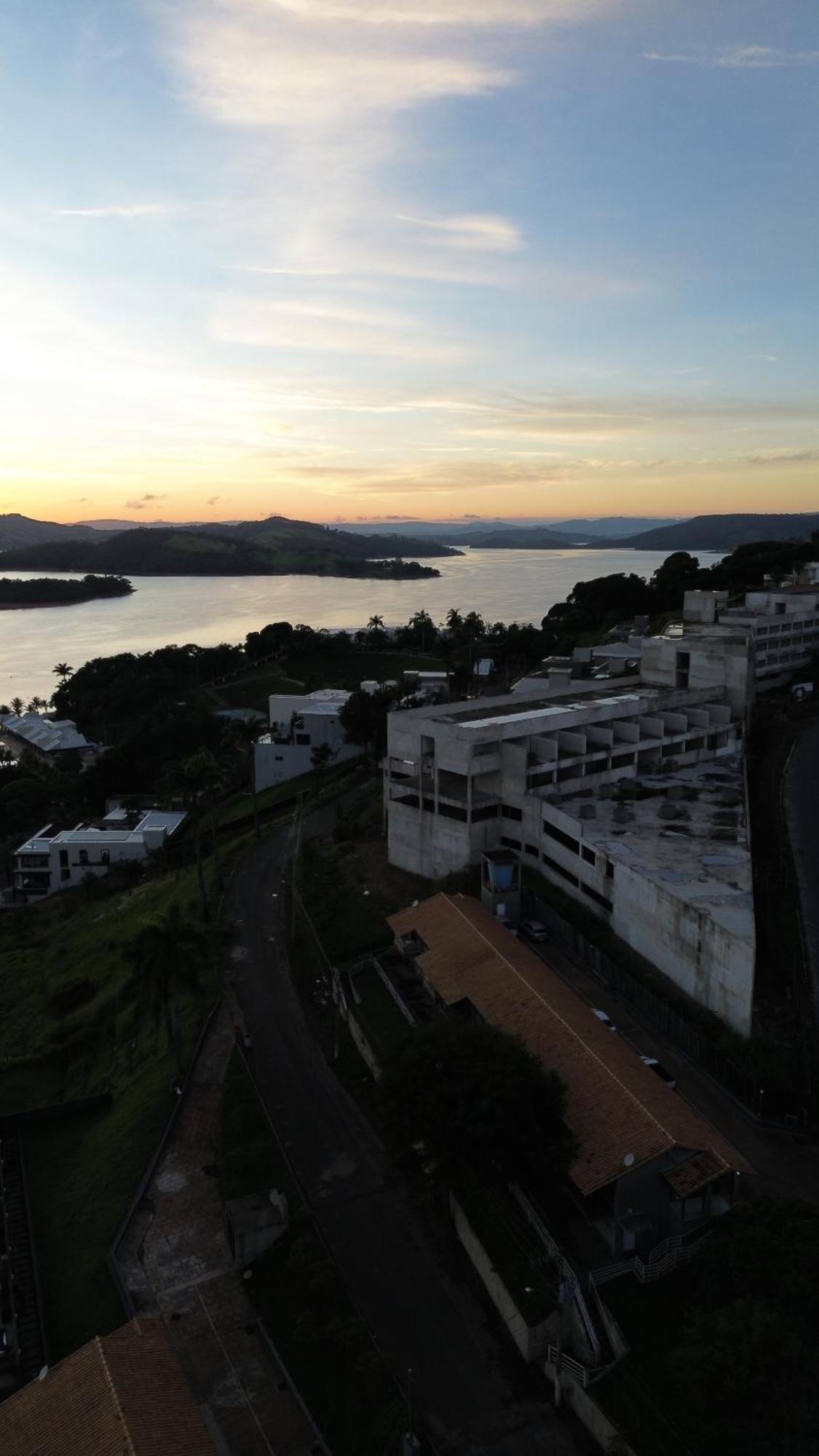 Hotel Escarpas Do Lago Capitolio Ngoại thất bức ảnh